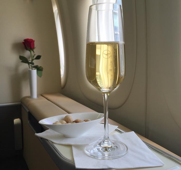 Review: Lufthansa 747-8 First Class Frankfurt To Newark - bit.ly/1QyanDq