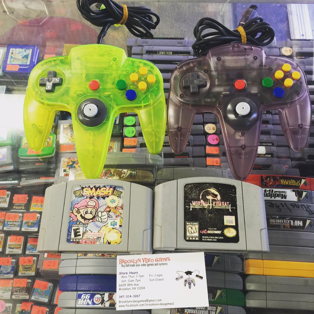 bklynvideogames's tweet image. Today&apos;s trade-ins  #n64controllers  #supersmashbros #smashbros64 #mortallombat4 #retrogames #retrostore