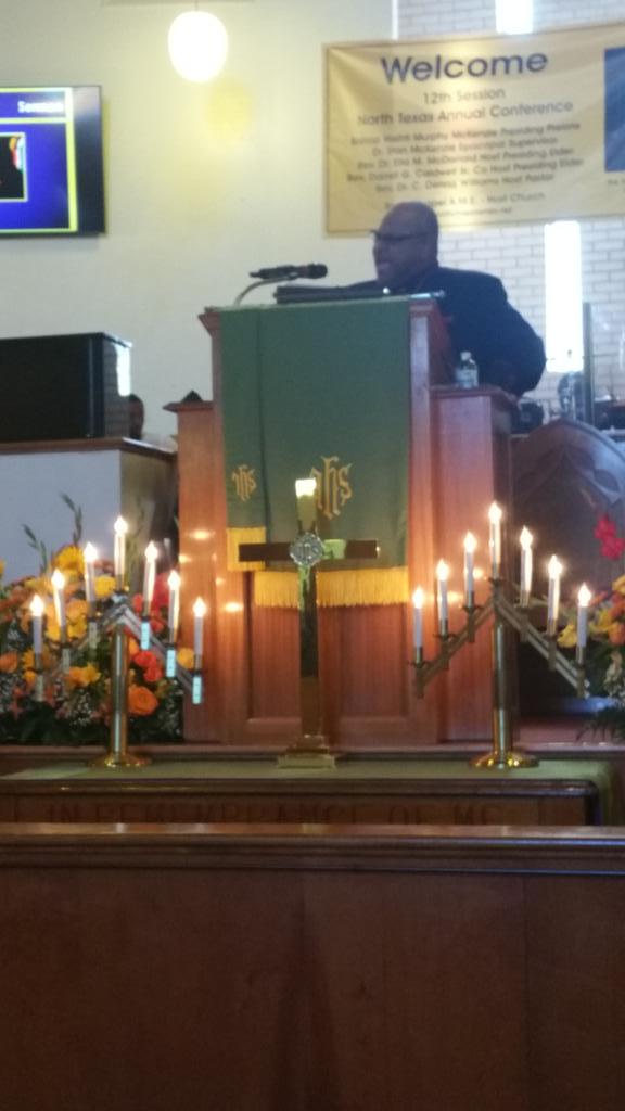 stan_mckenzie's tweet photo. Rev . Michael King preaching the Noon Day Hour Worship Service at the North Texas Annual Conference in Dallas, Texas http://t.co/pAUI6ElMdW