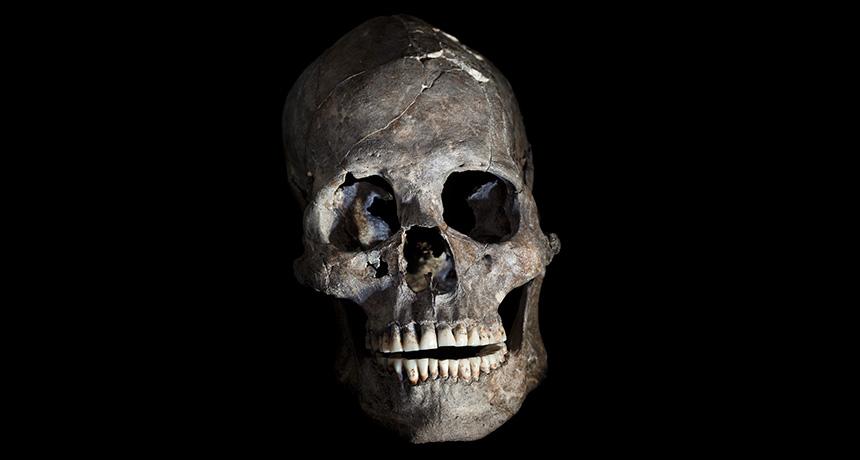ScienceNews's tweet photo. More than 9,000-year-old decapitated head discovered in Brazil: http://t.co/2P9XjKfHR0 http://t.co/zsVLuVg2l7
