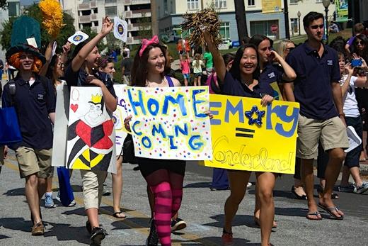 EmoryUniversity's tweet photo. Here's a full schedule of our Homecoming events this weekend! #ImInEmoryHC cc @EmoryAlumni http://t.co/ktZJ0FR9Ib http://t.co/hm4ZkMTQsN