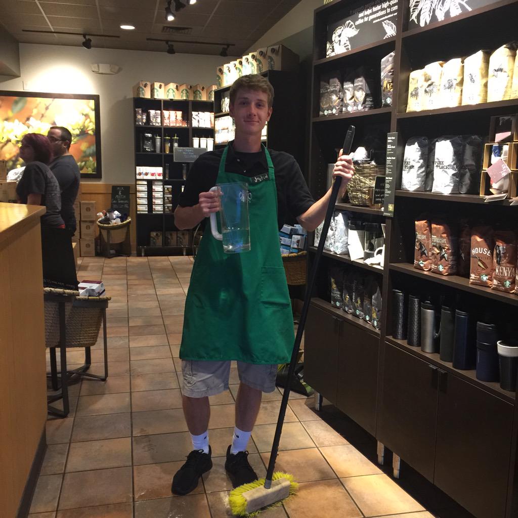 mel_is_hopeful's tweet photo. @District340 @marieklika @MedinaStarbucks 1of our newest partnersJustin making us so proud! #deckbrush #tobeapartner http://t.co/YChgsqYNjI