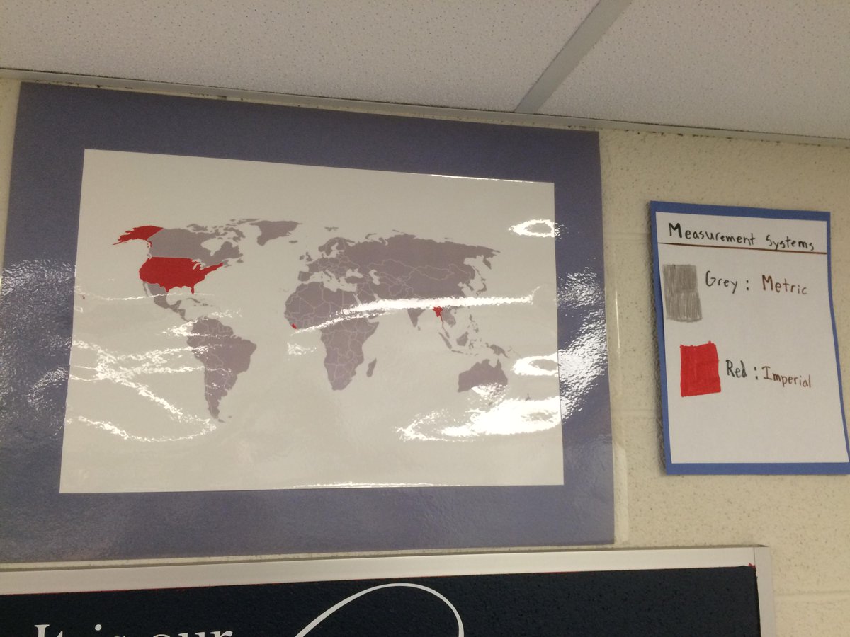 learning_teach's tweet image. Students guessed the first map and made a legend. #socialstudies #geographyed #mathed