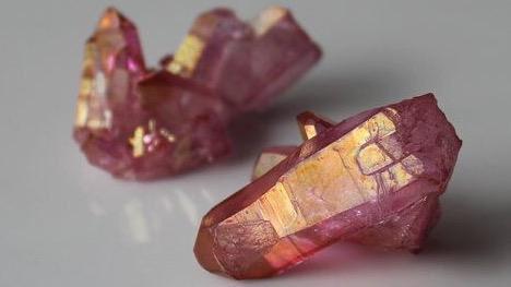 crystalgasm's tweet photo. rose aura quartz: bestows the gift of unconditional love and making a powerful connection to universal love http://t.co/tOS9j6AuZJ
