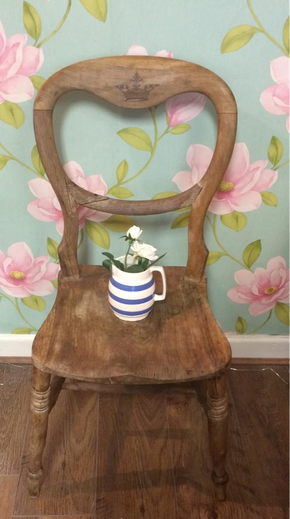Peppermintloves's tweet photo. Vintage love....old, but fabulous xx http://t.co/cr7R8HC92s