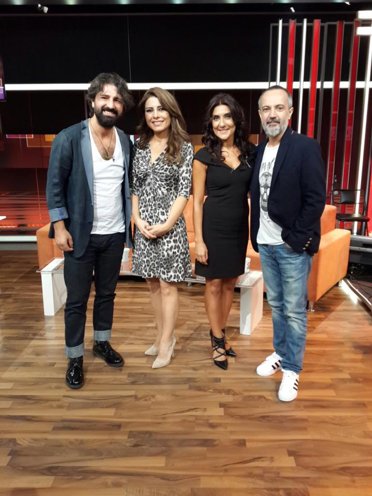 incirazaki's tweet photo. 'Eşref Vakti '25 Eylül Cuma  Bayram'ın 2.Günü CnnTürk ekranında @mesutyar ile Burada Laf Çok programına konuk oluyor🎶 http://t.co/meflGjbdxs
