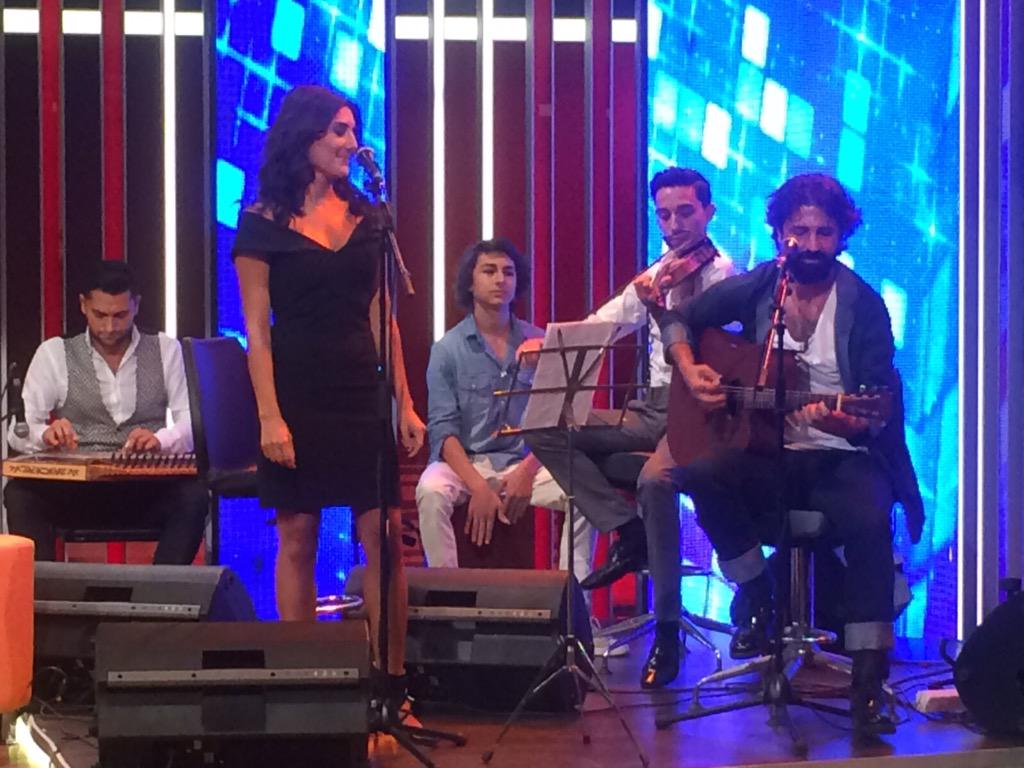 incirazaki's tweet photo. 'Eşref Vakti '25 Eylül Cuma  Bayram'ın 2.Günü CnnTürk ekranında @mesutyar ile Burada Laf Çok programına konuk oluyor🎶 http://t.co/meflGjbdxs