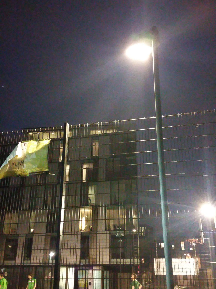 LADGalaxy1's tweet photo. Big game under the lights this evening #ladgalaxy http://t.co/j5lFzFRY6S