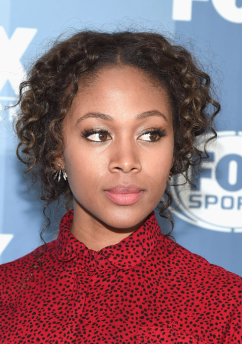 Joyce317jaw's tweet photo. .Good Morning Sunshines #WomenCrushWednesday to the beautiful ladies of #SleepyHollow @NikkiBeharie @LyndieGreenwood http://t.co/n5MGHFbyh7
