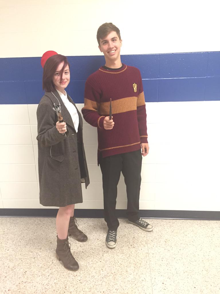 bctalonshadows's tweet photo. Dr. Who and Harry Potter! #BCHSspiritweek http://t.co/BCSjBDYjzg