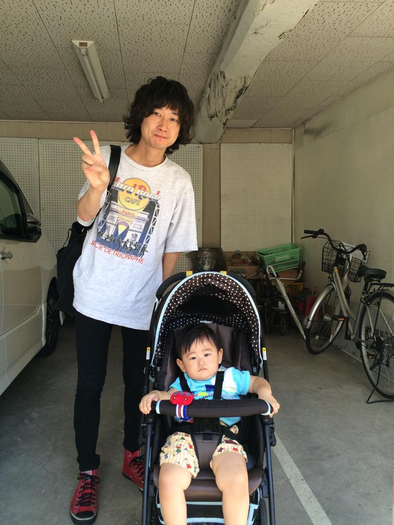 禅 على تويتر Wasureranneyo えーとえーと 赤ちゃんには人見知りの時期があって 生後7ヶ月位から ママと他人を見分けることができるからこそであって つまり成長の軌跡ですよ い いやでももう7ヶ月過ぎてそうな大きさですが 真顔 禅 على تويتر Wasureranneyo えーとえーと 赤ちゃんには人見知りの時期があって 生後7ヶ月位から ママと他人を見分けることができるからこそであって つまり成長の軌跡ですよ い いやでももう7ヶ月過ぎてそうな大きさですが 真顔