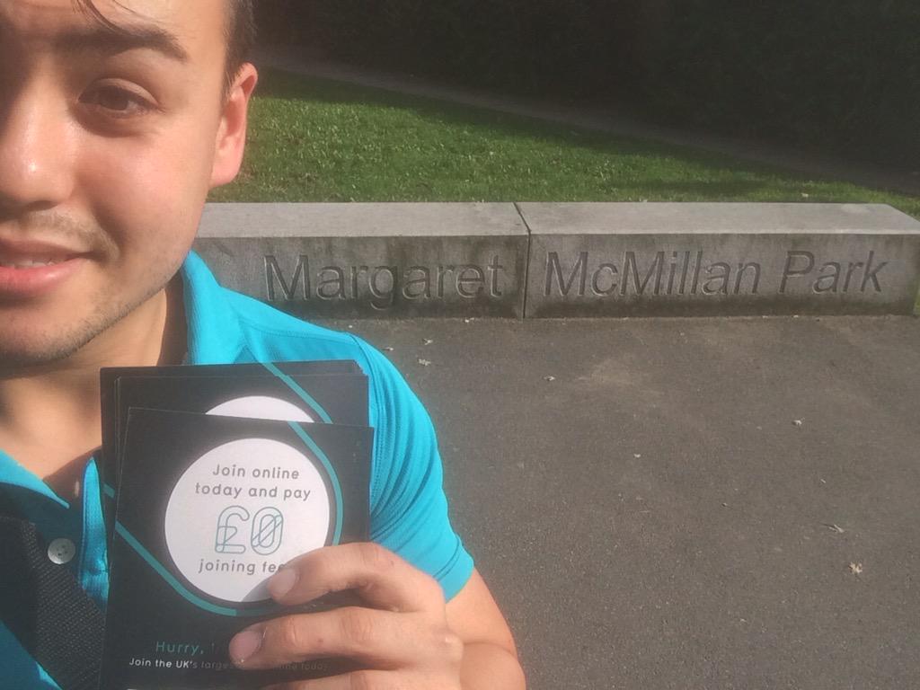 PureGym_GWICH's tweet photo. Woah!! His location has changed but the offer still stands! Go find Jason for our NO JOINING FEE offer! #no1operator http://t.co/q89tW5CB3b