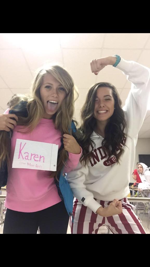 Monica_shea16's tweet photo. Hey losers post pics of your spirit week wear #BCHSspiritweek http://t.co/hHSE5Esczd