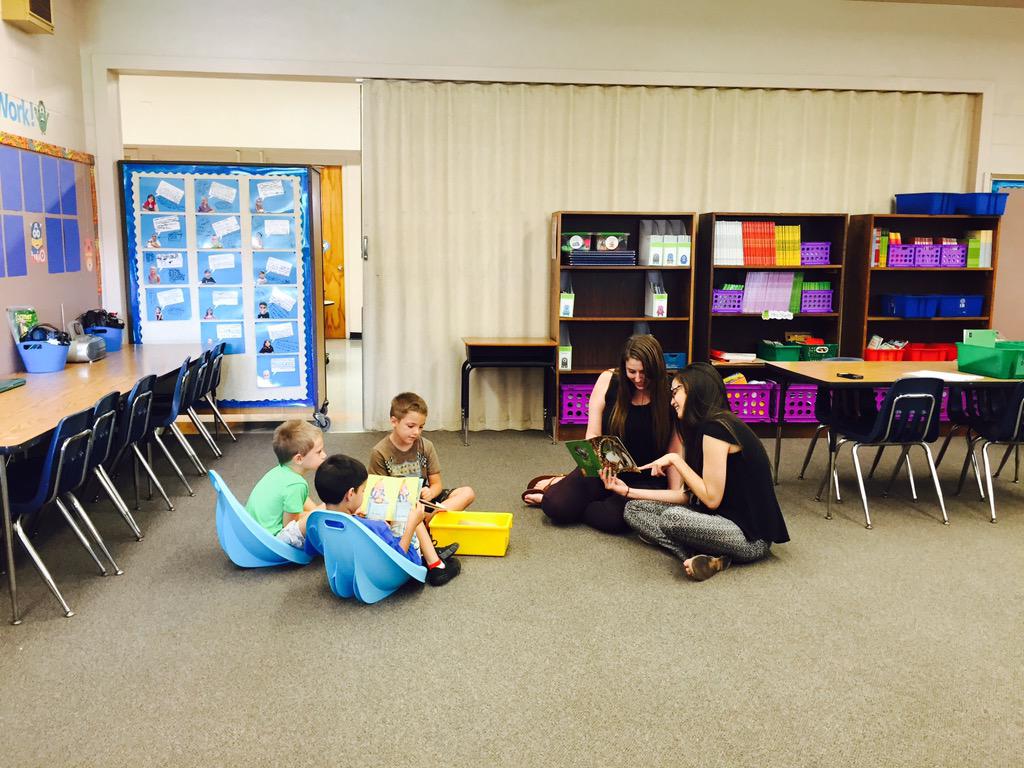 @SSESPrin Buddy reading going on at SSES and also some outstanding teachers modeling!!!!
