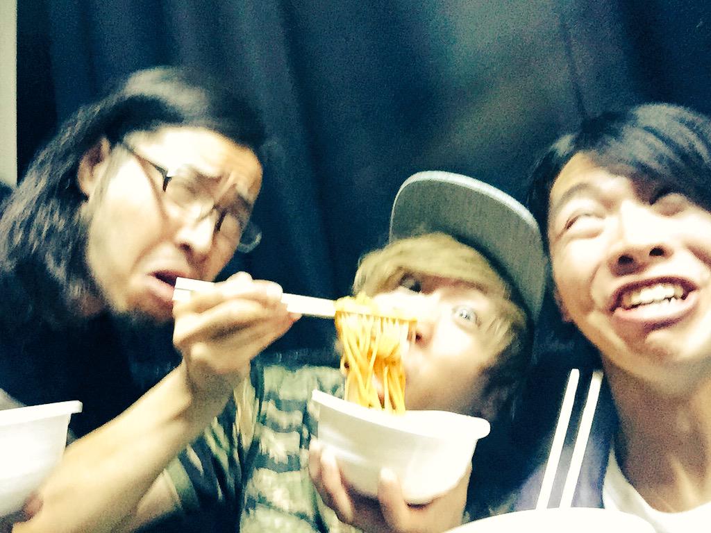 tks_acor's tweet image. ルネッサ〜ンス！

#acor #TLDK #ヒスパニ #ドラム #顔面崩壊シリーズ #ブレブレ #デジャブ