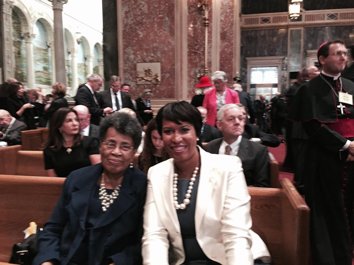 MurielBowser tweet picture