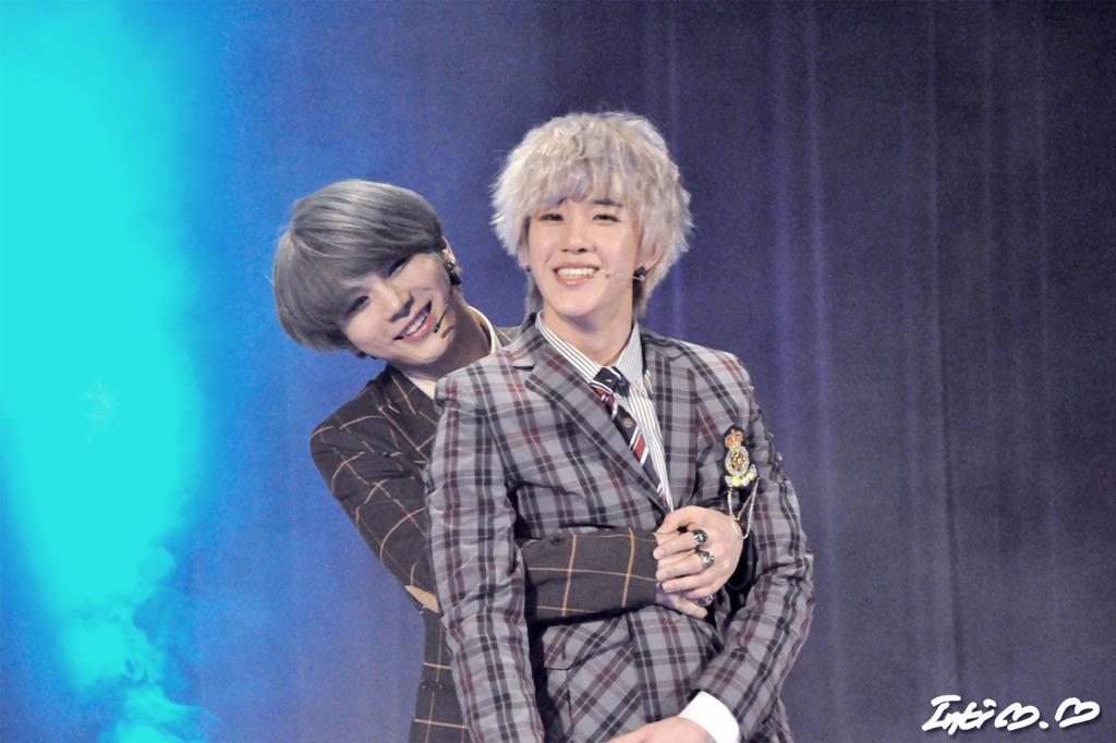bjoopics's tweet photo. #700dayswithtoppdogg cr: kimhansolnet ; inti ; 사랑병아리 ; radio conexao kpop http://t.co/0Ku0gFNkcR