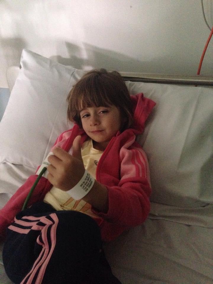 kendalsappeal's tweet photo. Kendals scan all done just the dreaded wait until Friday for the results. 🙏🙏🙏🙏🙏 xxx http://t.co/YwMvejVUp2