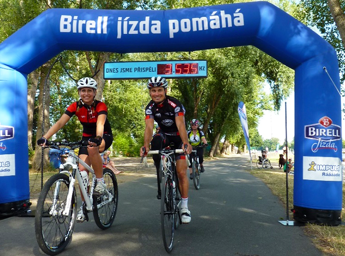 Skvělý pocit z jízdy na kole opět zažije 6 handicapovaných a to díky projektu Birell jízda → j.mp/BirellJizda