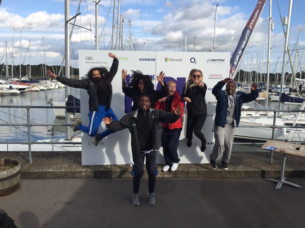 O2OurBlueprint's tweet image. Jumping for joy #TBRegatta #TBAmbassadors #O2ThinkBig