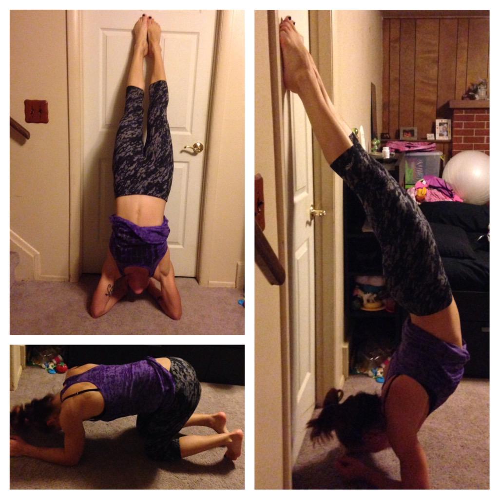 AndiWilliams199's tweet photo. Yoga happens 😝 http://t.co/ZMf1q3BpRM