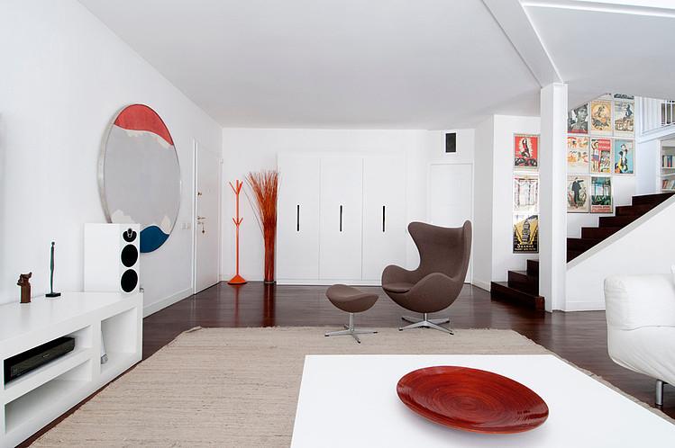 HomeAdore's tweet photo. Modern Loft by Paolo Frello &amp; Partners | http://t.co/pDbGWIf4jC
Please RT #architecture #interiordesign http://t.co/vr7wY3rY8O