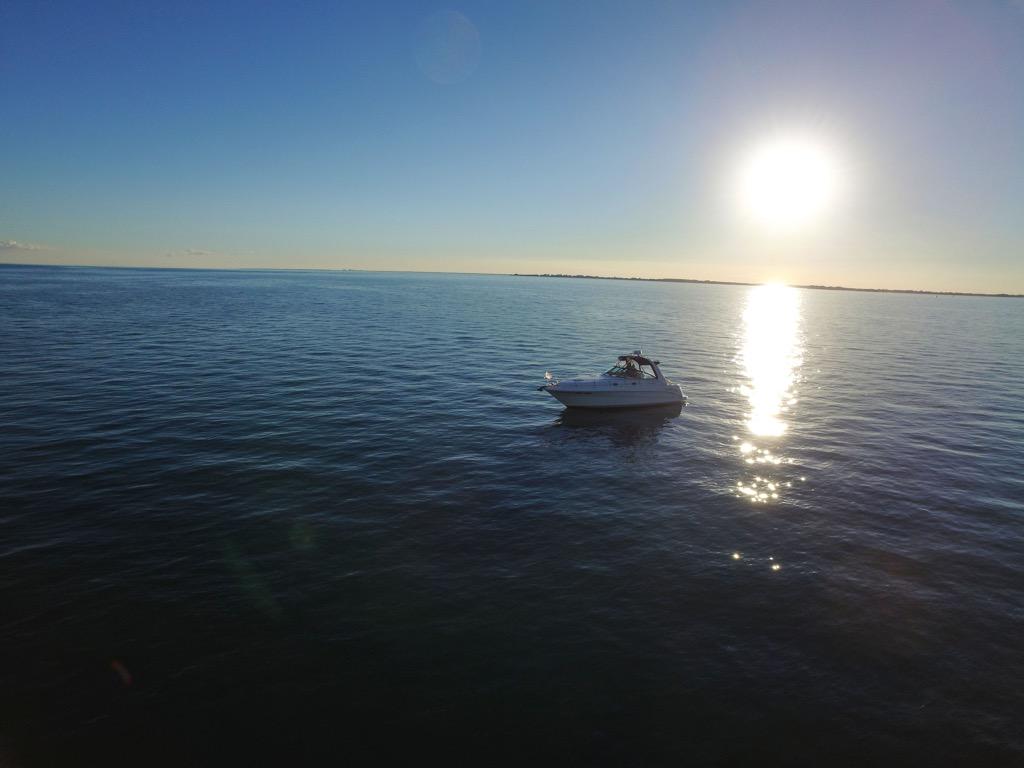 DockAndBay's tweet photo. Sunset heading out to #strawberryisland using our #inspire1 #drone @BelleMaer @ http://t.co/W9pjY5gGkh
