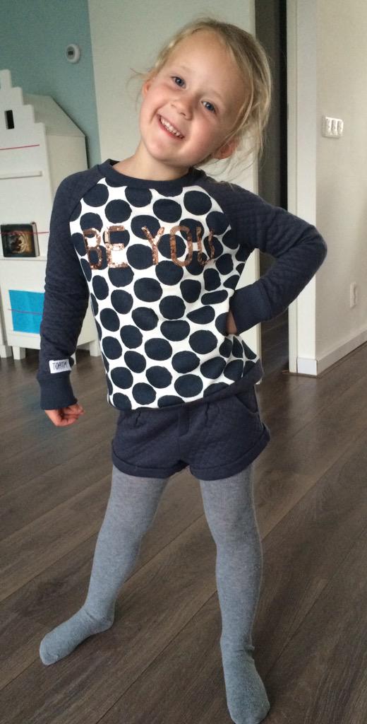 maaikedriessen's tweet photo. @living_for_kids Bedankt voor de super leuke set! #Topitm http://t.co/Do7nRAvxRT
