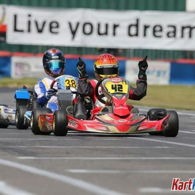 DavidLiwinski's tweet photo. #liveyourdream http://t.co/IZnCv8rIQp