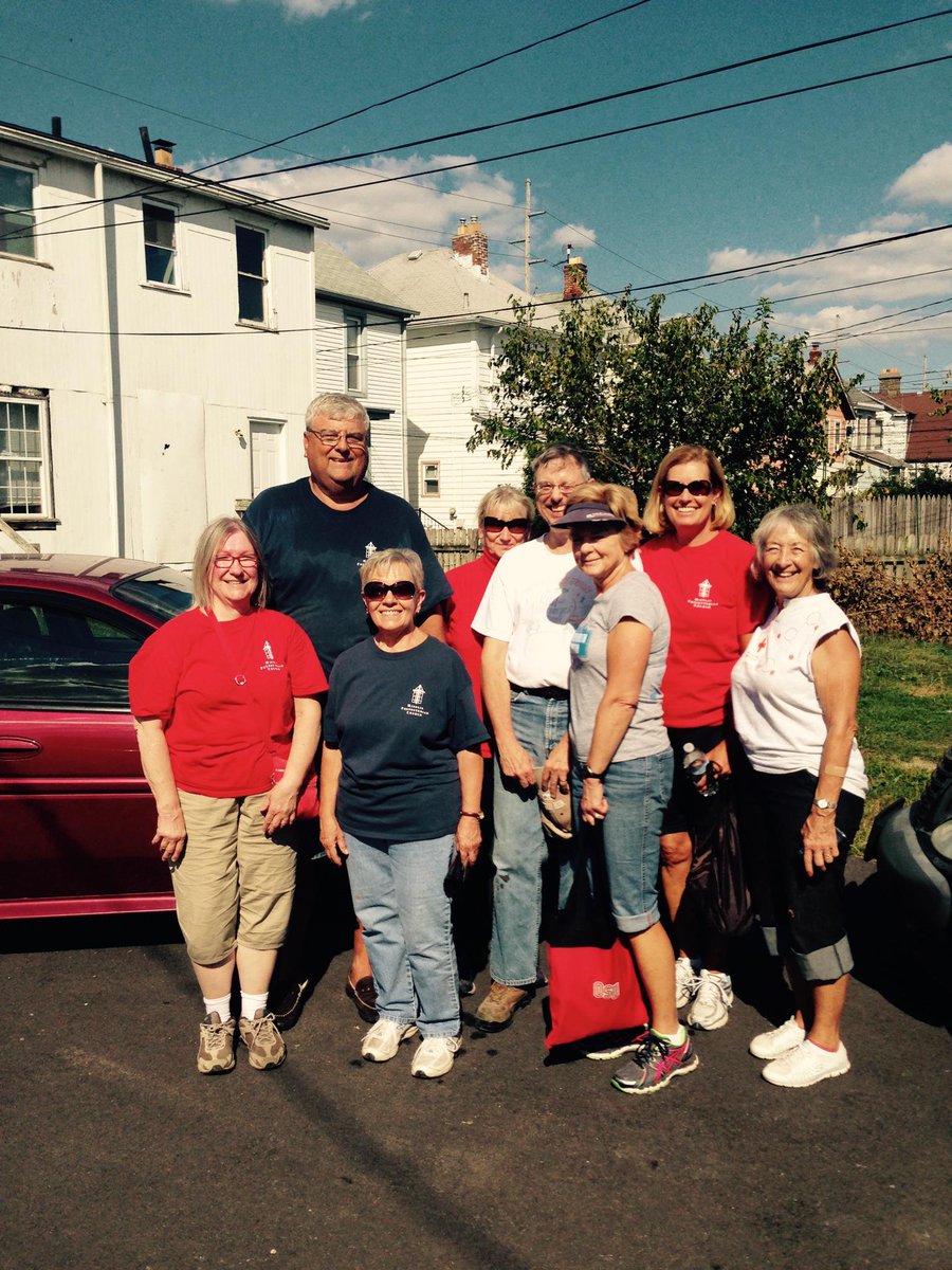 LowerLights's tweet photo. Thankful to have our friends from Mifflin Presbyterian here this week dry-walling, painting, planting and more! http://t.co/80ATkSuye6