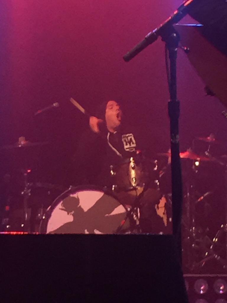 Nevixd's tweet photo. @Coheed @1033TheEdge #edgefest15 was freggin' awesome. http://t.co/ZACkmTyGVT