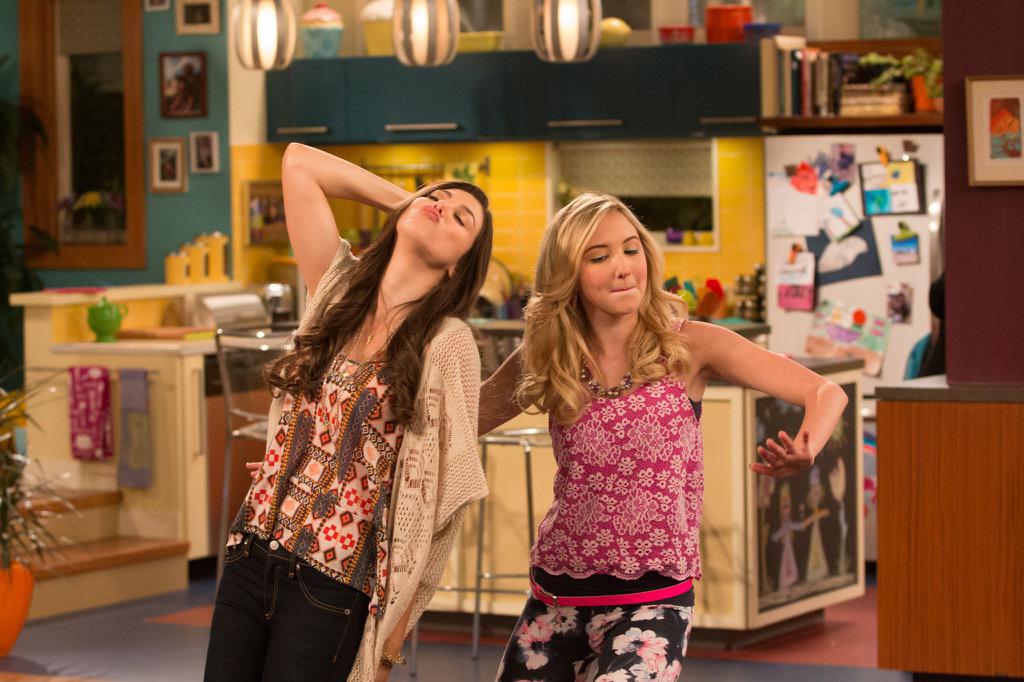 Kira Kosarin on X: shoutin out some of my favorite Phoebe