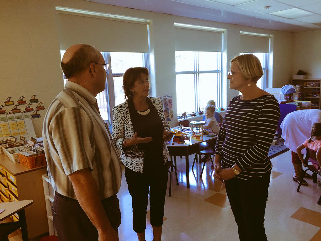 patriciaarab's tweet photo. Thanks Bayview for the tour of your beautiful, safe and inviting school Clear to see how much your students are loved http://t.co/d7Ocox4AuJ