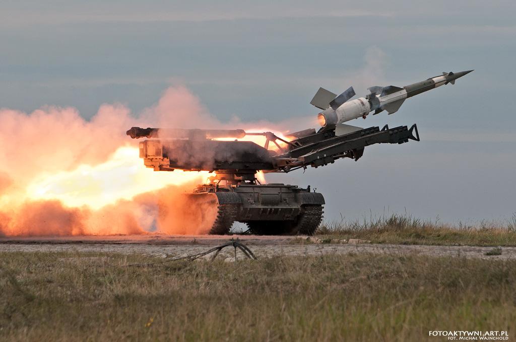 SpecGhost's tweet photo. #Army of #Poland,exercises in #Polska #EU #NATO MT @DGeneralneRSZ:Ćwiczenie #Kobuz15 żołnierzy #3BROP,poligon #Ustka. http://t.co/OlN4PRlTcd