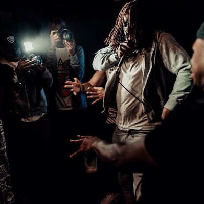 ukulture's tweet photo. #Newmusic - @YungReeks - Lykan HyperSport Ft. Dukus
#yungreeks #hiphop #realtalk #rap #hyper 
http://t.co/sMk4AvTczh http://t.co/DK46IOflbc