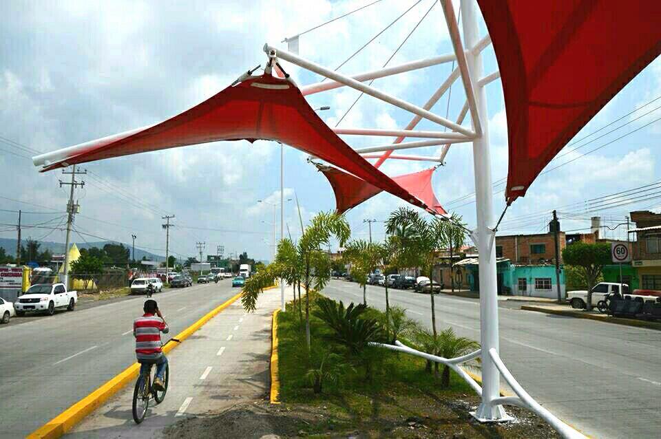 AristotelesSD's tweet photo. La ciclovía en Ocotlán, el Parque Lineal Cuquío y las pistas de El Salto son espacios para las familias de #Jalisco. http://t.co/bFx1EHEyXB