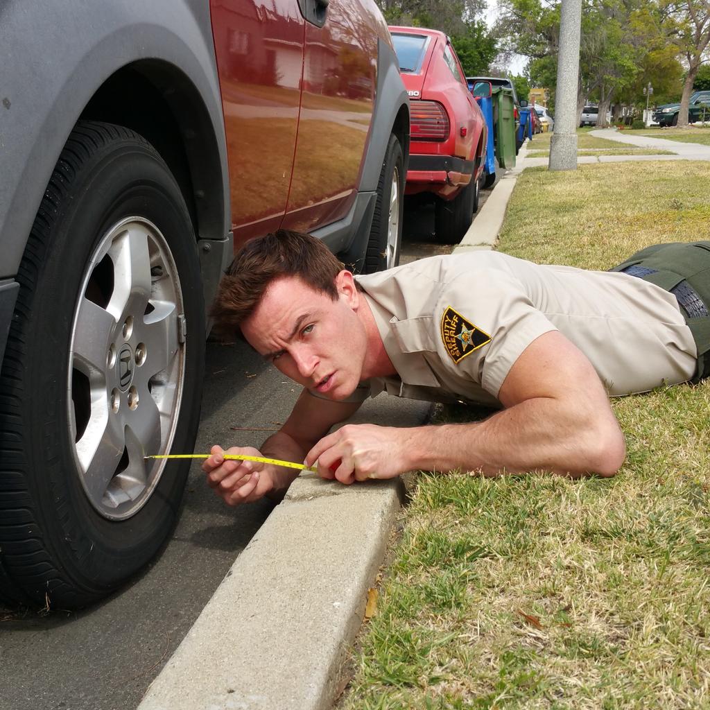 the_ryan_kelley's tweet photo. I'll get you one way or another.. 😉 #ParkingWithParrish http://t.co/Vt01r57SK6