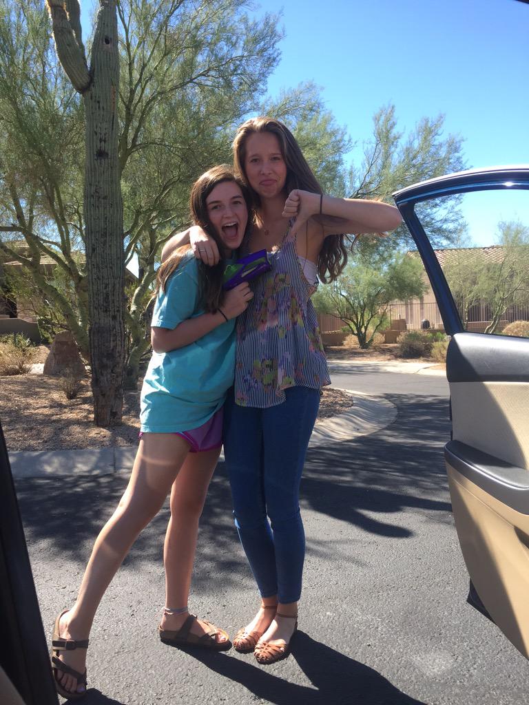 <a href="/CSassassins/">CS Senior Assassins</a> @alexxnieminen is out 😘