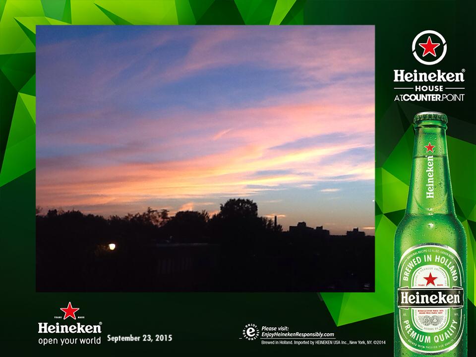 RedStarBarDC's tweet photo. Look who's loving #heineken at the @nationals game tonight!! #GoNats #Natitude http://t.co/tlzcMeKzvR