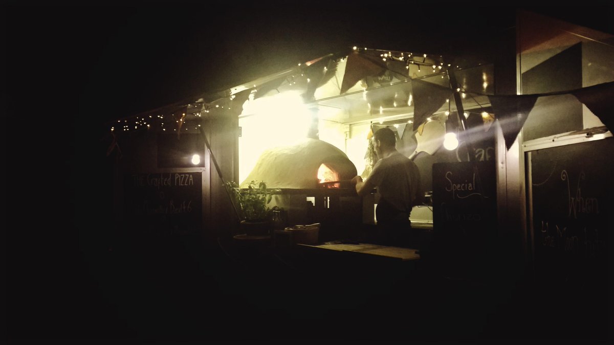 thecraftedpizza's tweet photo. Thank you @kellsnewinn for a great night in Peggs Green http://t.co/e14NneNhPP