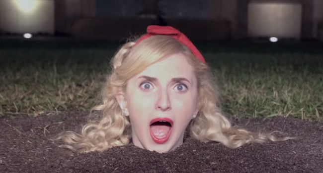KKTDevil's tweet photo. Shake it off, cut her out. 🚜 http://t.co/FXbvfKjJvK