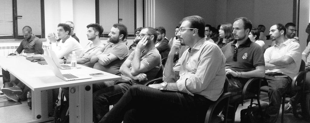 CommitSoftware's tweet image. Tutto esaurito a #CommitUniversity oggi #handsontutorial su #makeitapp in due sale: una per Android e una per iOS