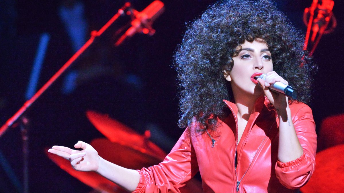 GPerfPBS's tweet photo. .@ladygaga shot us all down with her knockout performance of "Bang Bang" on #CheekToCheekPBS http://t.co/aVf9aFIsH3 http://t.co/7e6lL70sLS