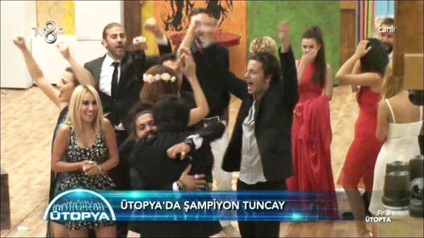 VatanseverBirol's tweet photo. Bizim Güneşimiz Sizin karanlığınızı yok etti 

ZirveTuncayKesindir http://t.co/tLRQgHjmAt