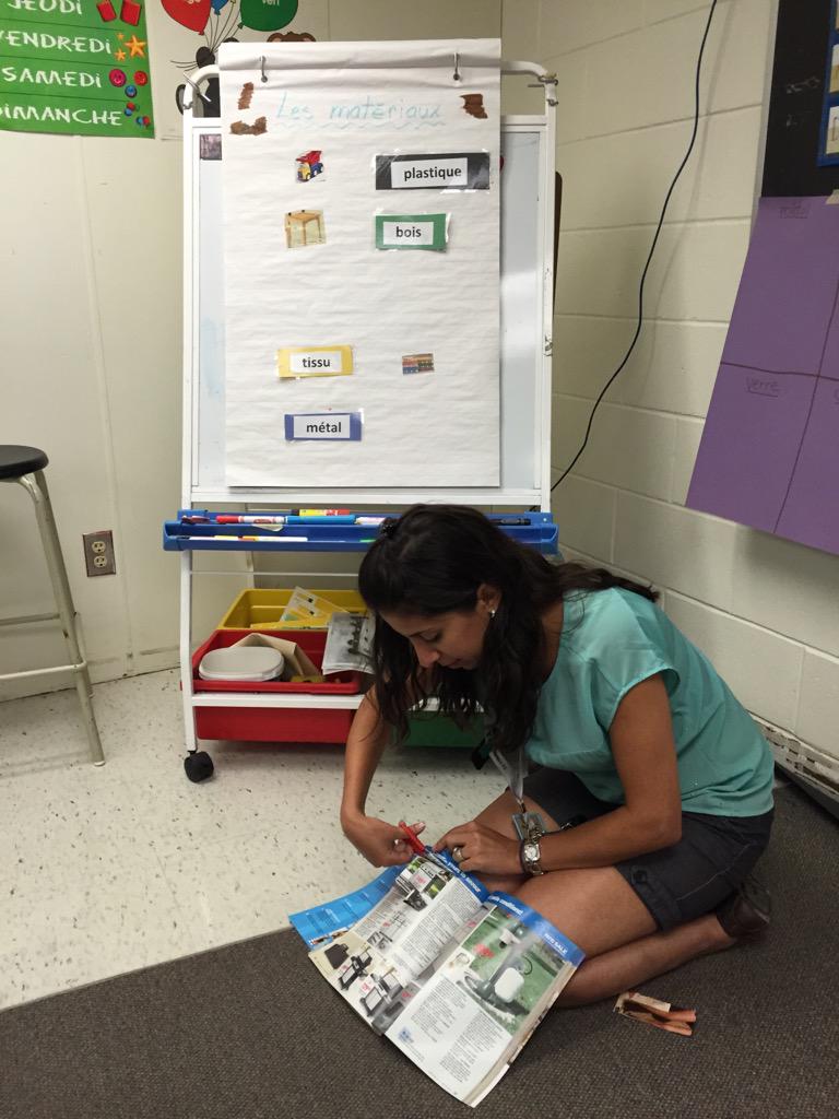 mscurriesclass's tweet photo. Melissa is preparing for tomorrow's science lesson. #ETFO #ocetf #howteachersprep #preptimematters http://t.co/9K02QvIUZ7