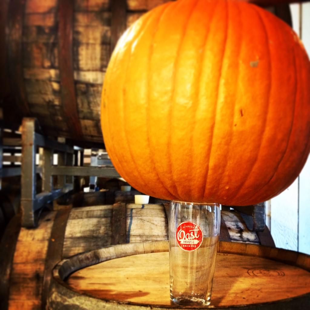 OastHouseBeer's tweet image. Now how the heck did we get it in there last year...?! #bumpkincountdownison