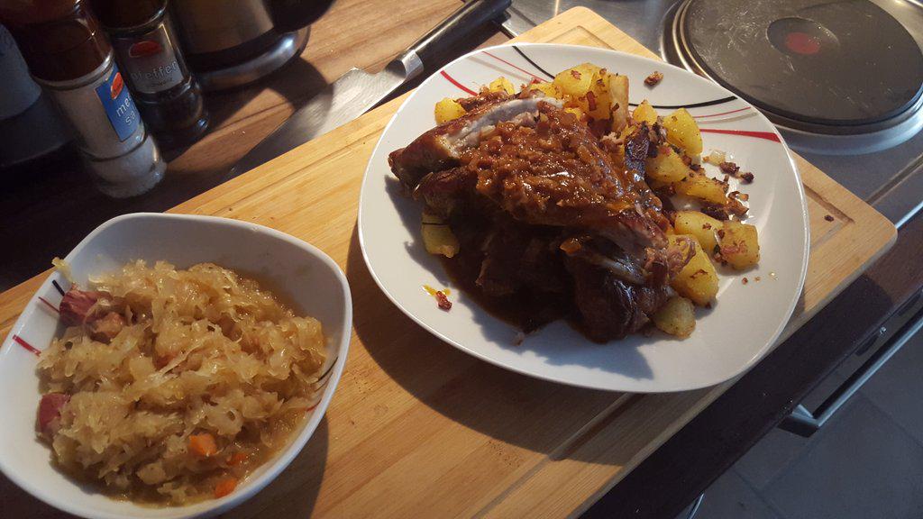 chefsascha86's tweet photo. Ribs TODAY! #rippla http://t.co/TCUMo9S8Hb