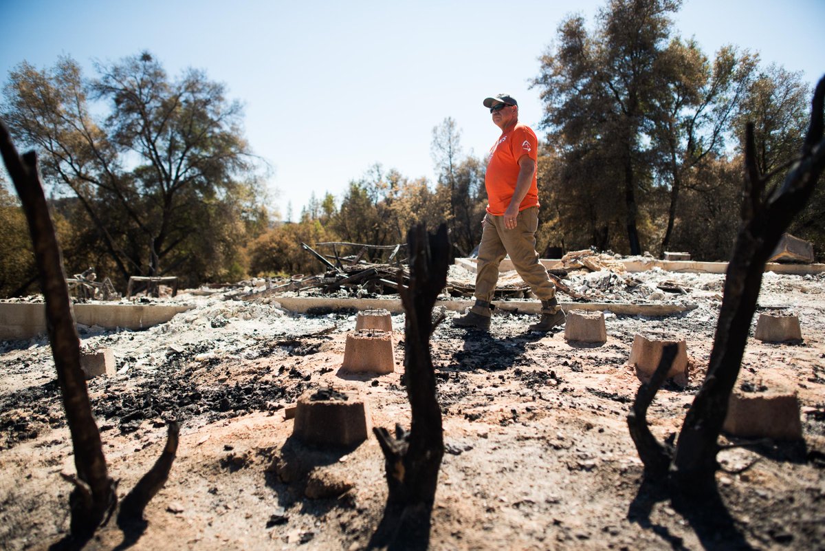 SamaritansPurse's tweet image. Jim built this house himself between 1977 and 1980. Our volunteers are helping sift thru the ashes. #ButteFire