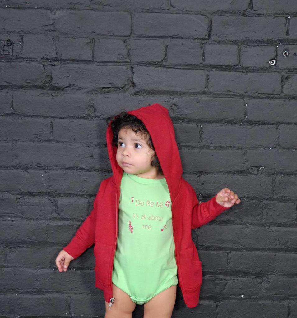 TreeSprouts's tweet photo. #TreeSprouts #Baby #onesies #funny. Make your own #babyshower #gift of two or more at 15% off. Checkout code GS2015. http://t.co/cheLvsiAu2