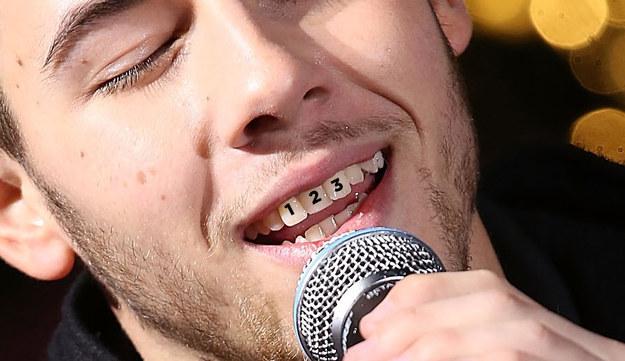 You’ll never be able to unsee Nick Jonas' extra tooth. 